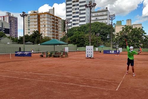 Tradicional torneio, que abre a temporada da modalidade no país, será disputado nas quadras do Londrina Country Club / Foto: Divulgação